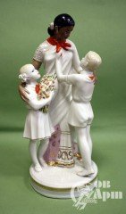 Скульптупа "Фестиваль"
